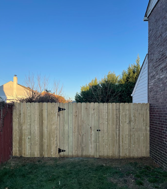 Fencing project in Voorhees, NJ